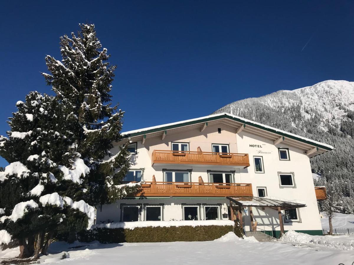 Naturparkhotel Florence Weissenbach am Lech Dış mekan fotoğraf